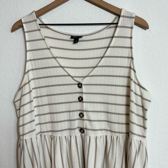 TORRID V-NECK BUTTON DETAIL STRIPED PLUS SIZE WOMEN BLOUSE SIZE 3X - Picture 6 of 7